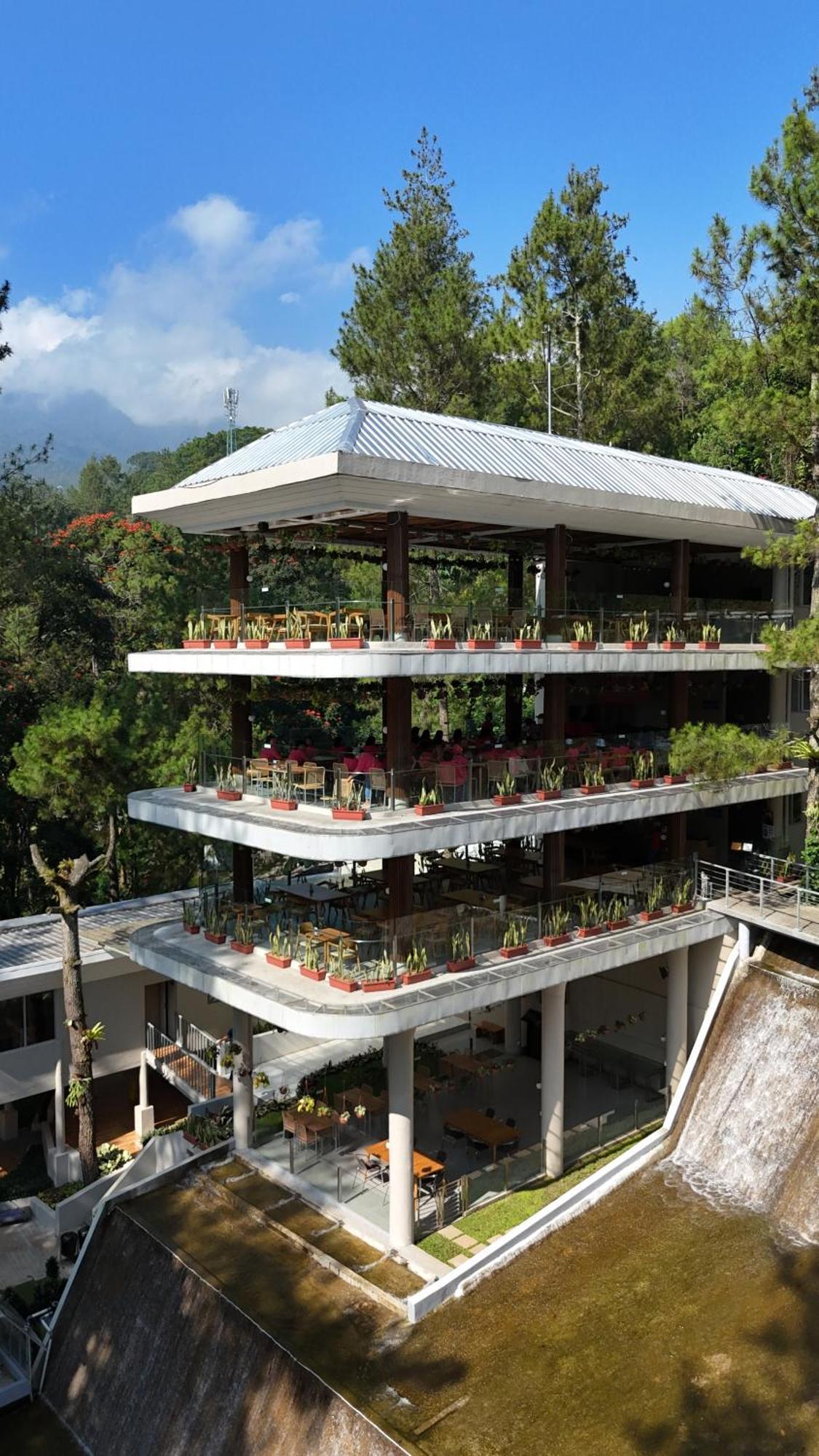 Heha Waterfall Suites & Camping Ground Paragajen Экстерьер фото